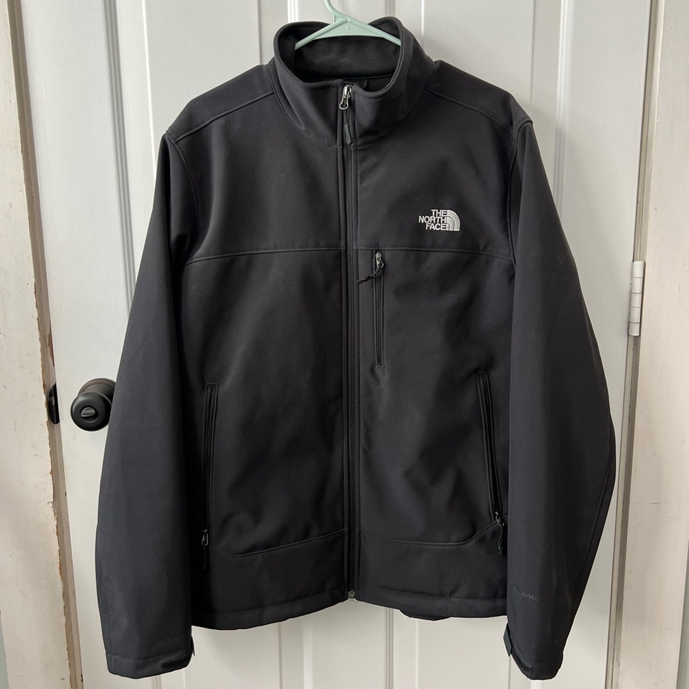 The North Face Men's Black Performance Jacket